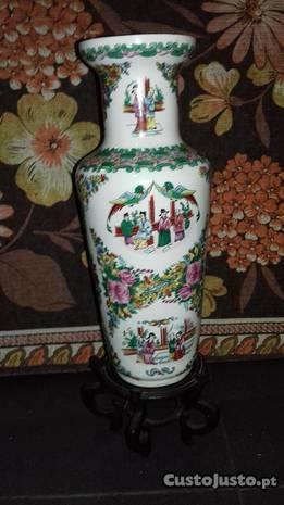 Jarra chinesa porcelana primeira metade sec,xx