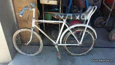 Bicicleta Esmaltina de banco corrido antiga