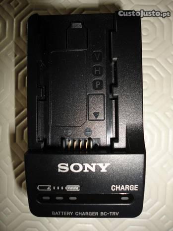 Carregador Sony para baterias V / H / P séries