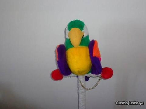 Papagaio em peluche cabide para quarto de criança