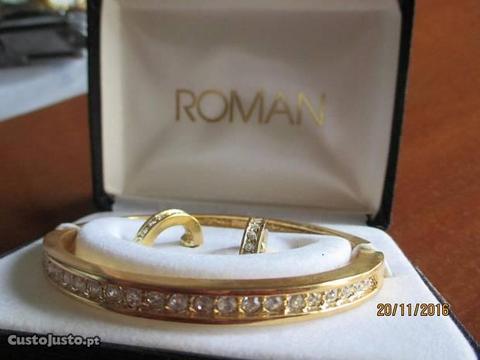 Boa bijuteria, pulseira e brincos Roman