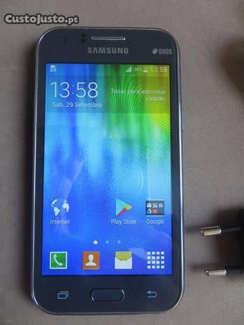 Telemóvel Samsung Galaxy J1
