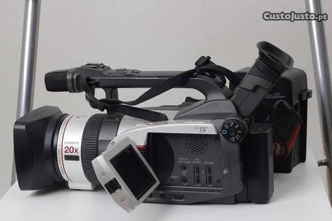Canon XM 1