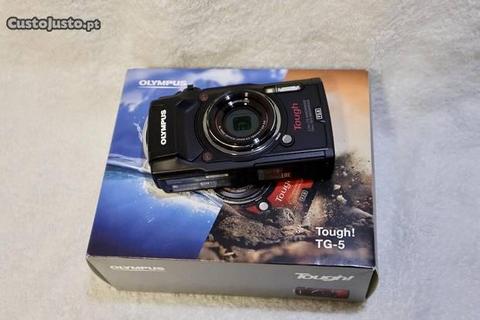 Máquina fotográfica Olympus TG-5 Nova video4K