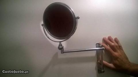 Espelho cosmético-braço articulado e lente aumento