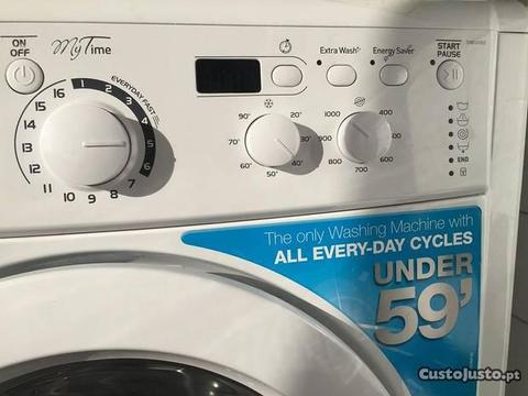 Máquina lavar roupa Indesit