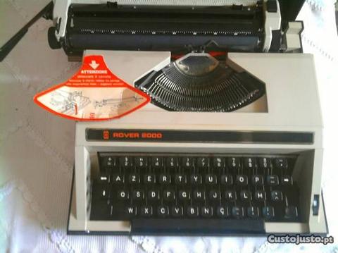 Máquina de Escrever Antiga