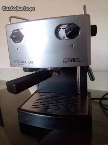 Maquina de cafe em excelente estado