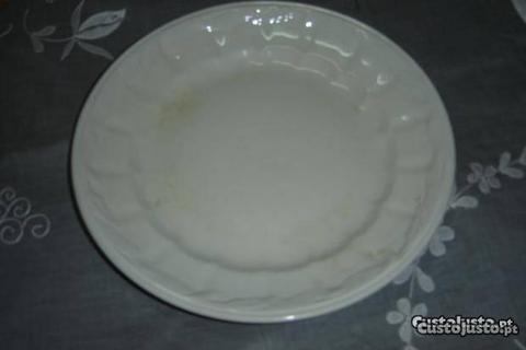 Quatro Pratos Brancos - Louça de Sacavém