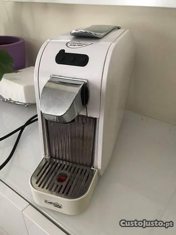 Máquina de café cápsulas