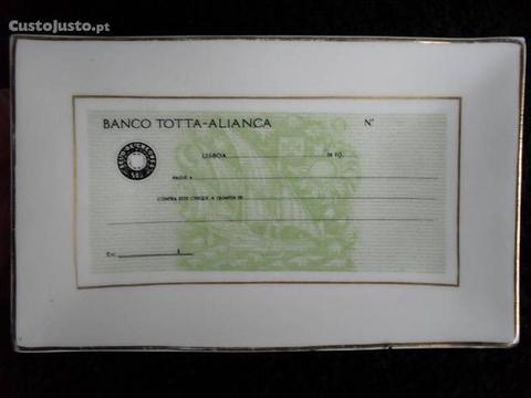 Cinzeiro Vista Alegre - Banco Totta-Aliança