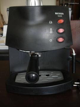 Máquina de café - BECKEN