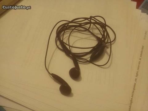 Fones auriculares headphones
