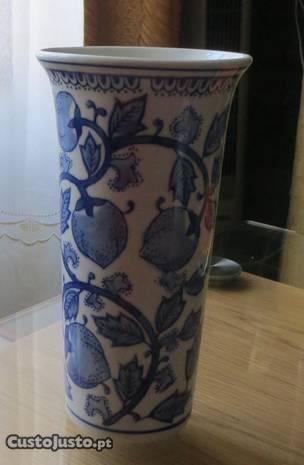 Jarra Macaense genuína, Década de 40 em Porcelana
