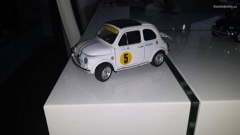 Miniatura Fiat 500 Abarth