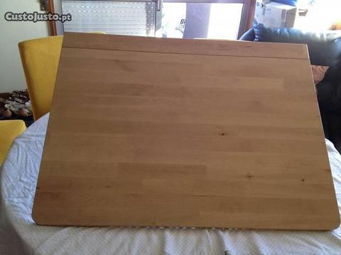 Mesa rebatível de parede em bétula