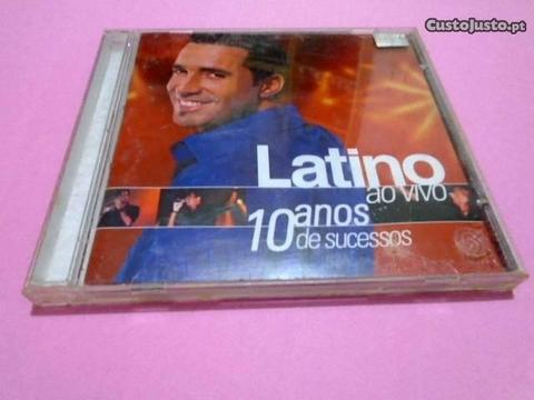 CD Latino Ao Vivo - 10 Anos de Sucessos