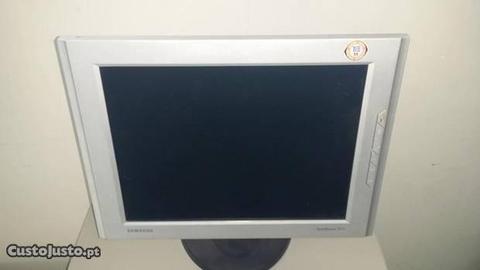 Monitor LCD TFT Samsung 15