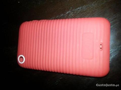 capa em silicone vermelha para iPhone 3 / 3S