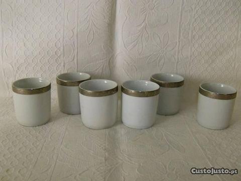 6 Copos de Porcelana Antigos