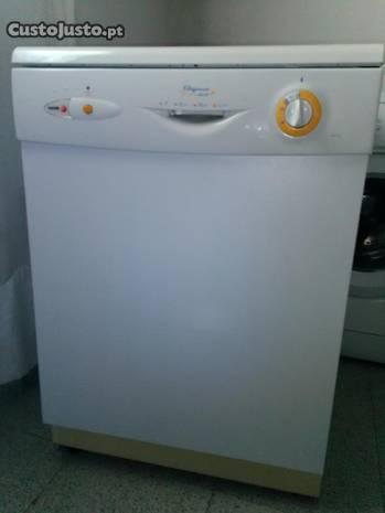 Máquina de lavar louça (entrega grátis )