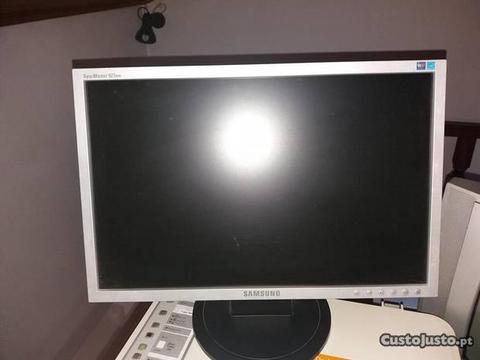 Monitor Samsung Syncmaster 923NW LCD 19