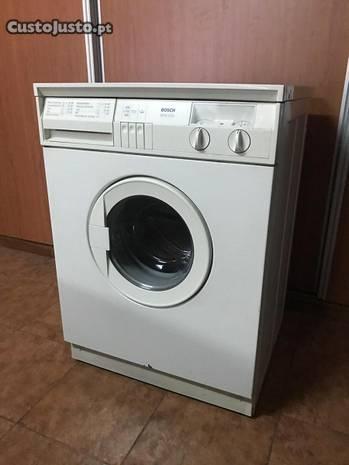 Máquina de lavar roupa Bosch - Negociável