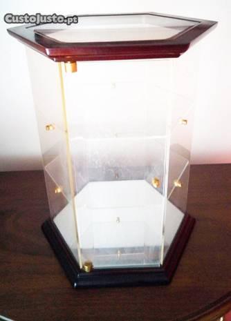 Vitrina para colecções