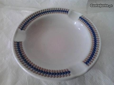 Cinzeiro - Sociedade Porcelanas Coimbra