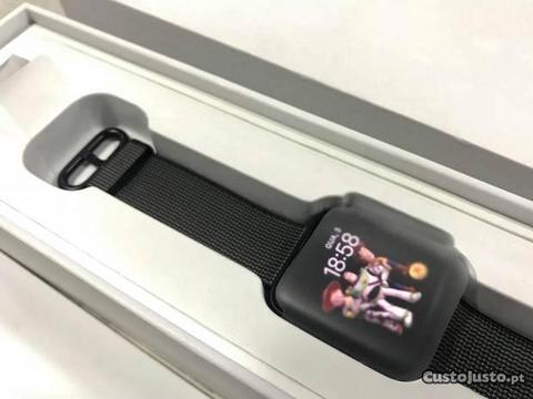 Apple Watch Series 2 Stainless Steel Black em Aço