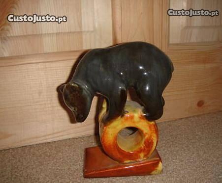 Urso circense em porcelana russa da Konakovo-USSR