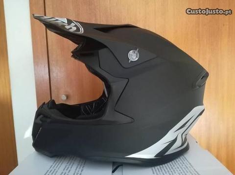 Capacetes Enduro Airoh Twist - Novos - 2 cores