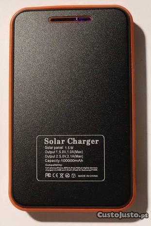 Power Bank Solar Impermeável 100.000mAh