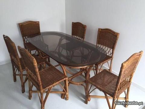 Mobília de sala de jantar em bambu e palhinha