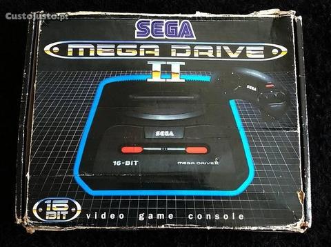 Sega Mega Drive II em caixa completa com Sonic PT