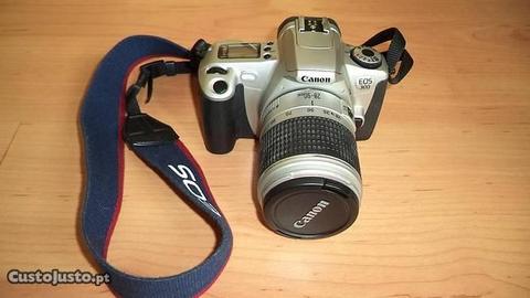 Maquina fotográfica Canon EOS 300