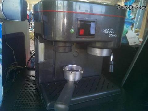 Máquina de café briel