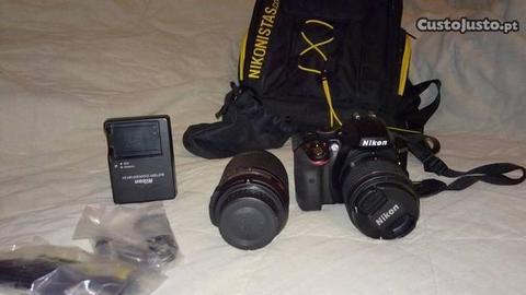 Máquina reflex Nikon3300 + 18-55 + 55-200 + extras