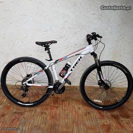 Bicicleta Excelente - TREK MARLIN 5 - Como NOVA