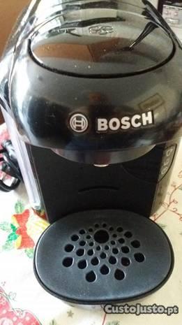 Maquina cafe capsulas Bosch impecavel
