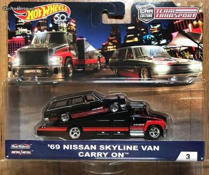 Nissan Skyline Van + transportador - Hot Wheels