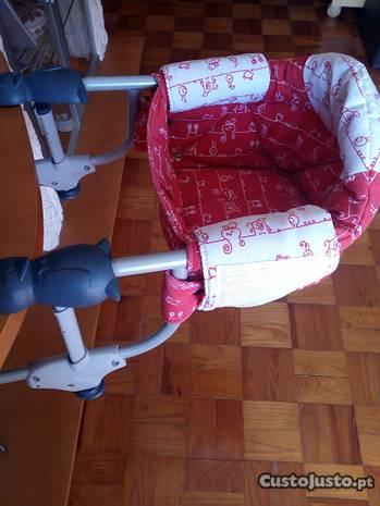 Cadeira de mesa transportavel para bebê da Chicco
