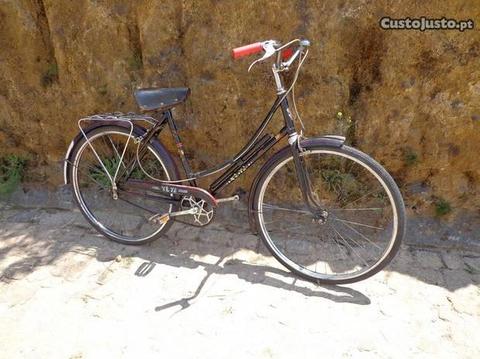 Bicicleta antiga Nacional 