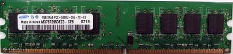 Memórias Samsung 1GB DDR2 PC2-5300 CL5 667MHz
