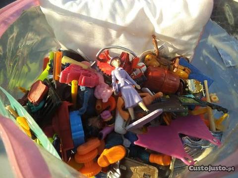 conjunto brinquedos