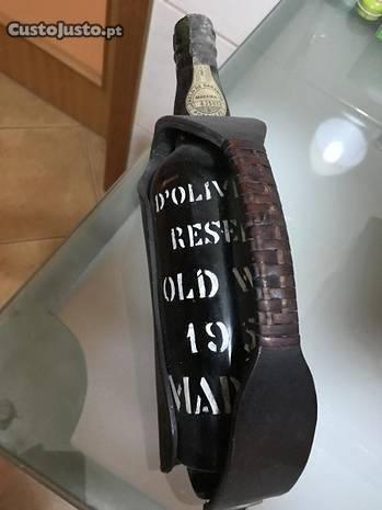 D'Oliveiras 1957 Reserva Madeira Old Wine