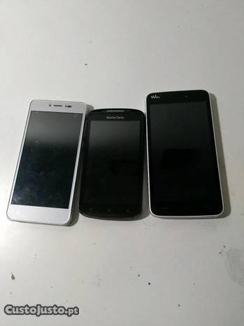 3 telemóveis para peças