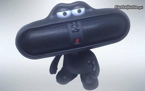 Coluna Bluetooth estilo Beats Pill com suporte