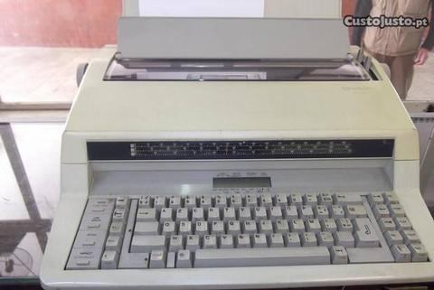 Máquina de escrever electrónica SHARP