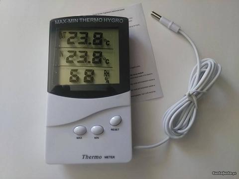 DIV013 - Relógio, termómetro, higrómetro digital
